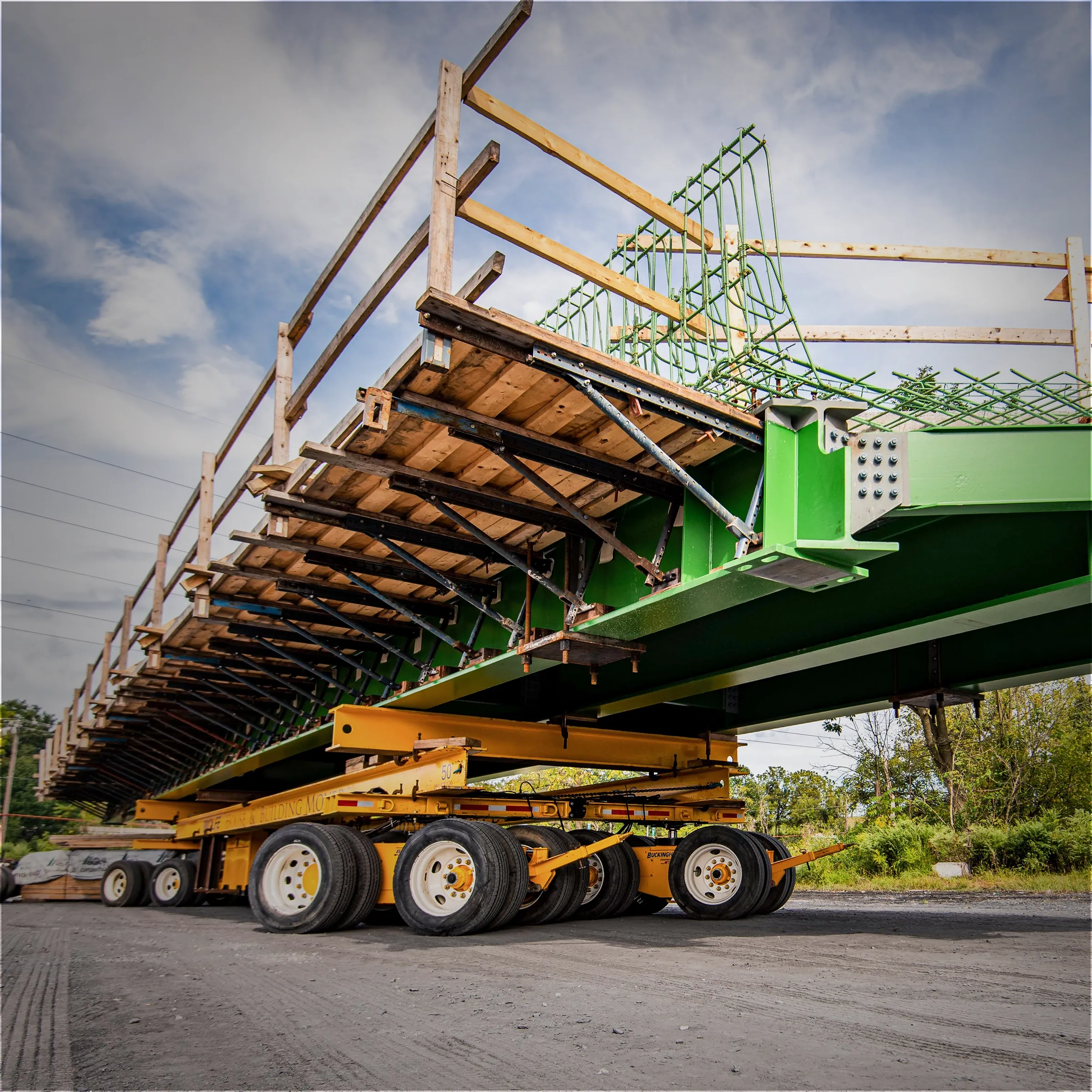 Buckingham yellow dollies with green bridge section
